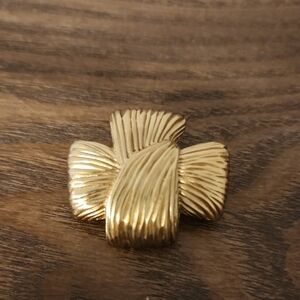 Gold-Toned Women's Brooch